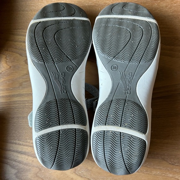 Dansko Haven Light Gray Suede Mary Jane Flats Adjustable Velcro Strap - Picture 8 of 12